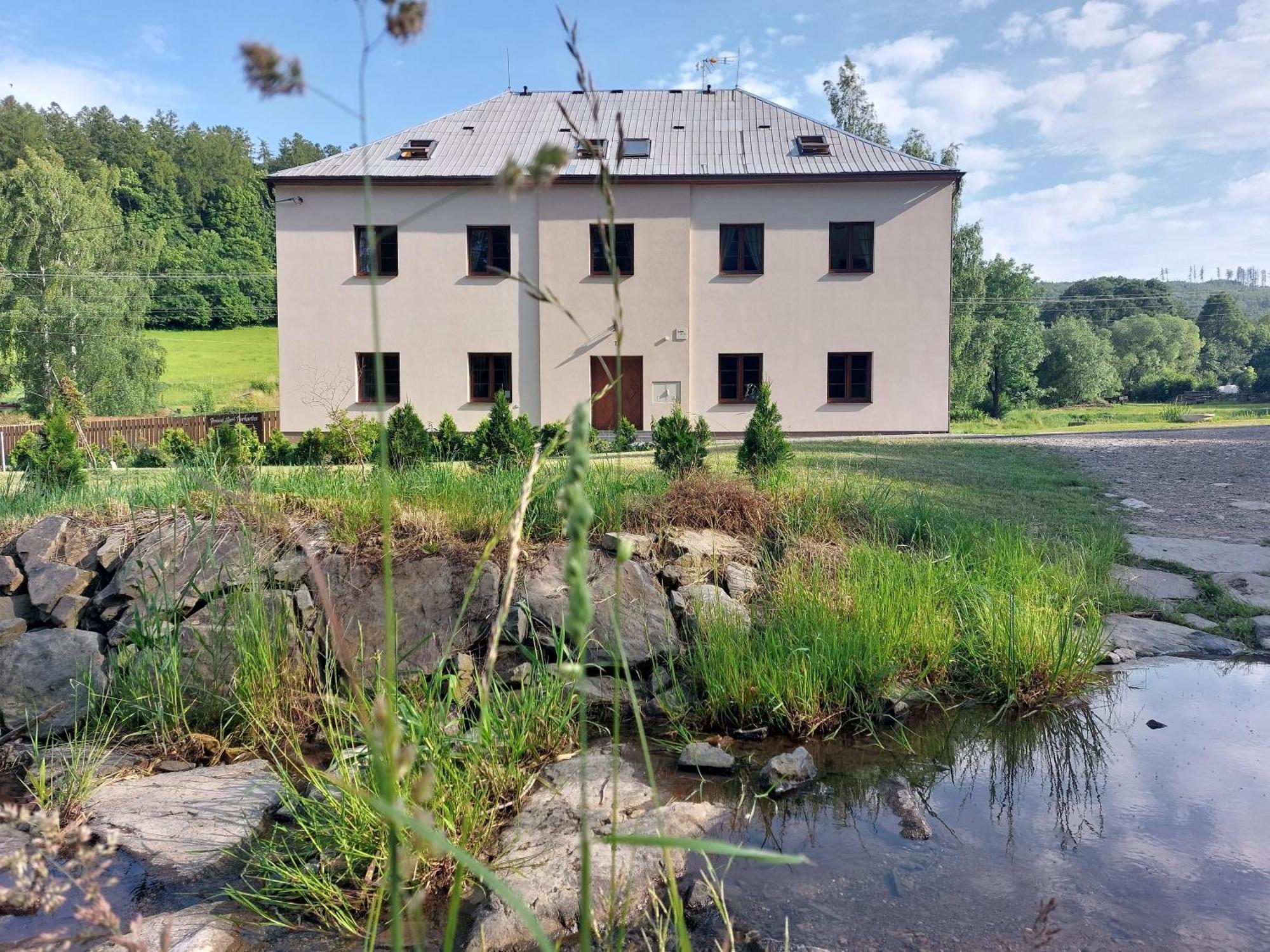 Penzion Stare Purkartice Hotel Hostalkovy Exterior photo